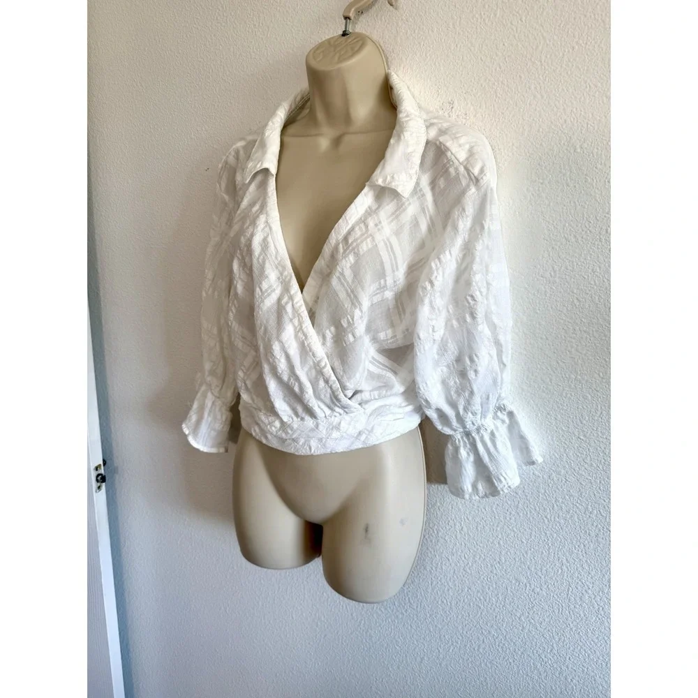 Anthropologie White Gauze Wrap Top Sz S 3/4 Puff Sleeve Collared Light Romantic